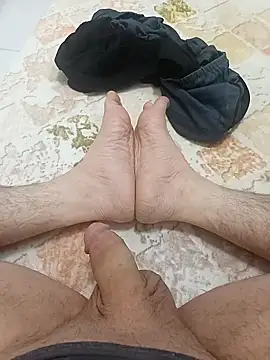 Snapshot of Hardapple01 chatting on 01-20-25, 08:29 Hardapple01 online show from 01-20-25, 08:29