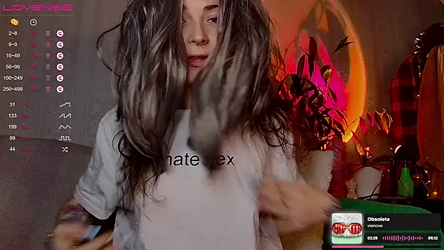 IttyKitty online show from 03-10-26, 12:26