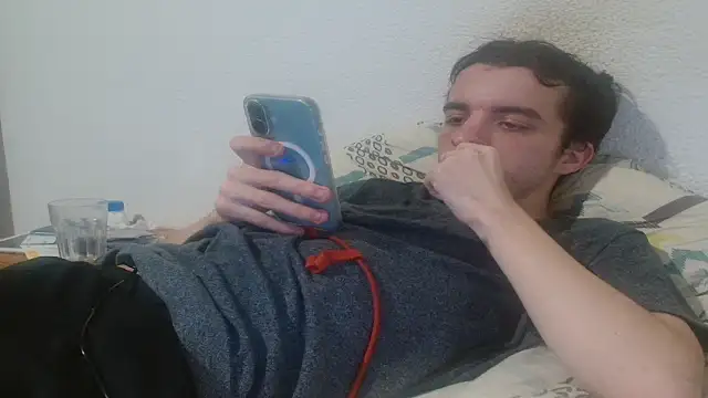 Snapshot of Tombgy07 chatting on 02-08-26, 08:45 Tombgy07 online show from 02-08-26, 08:45