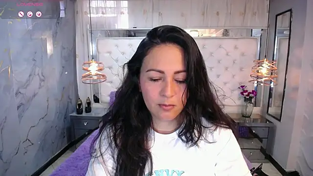 Snapshot of Georgina-Musk chatting on 01-29-25, 07:53 Georgina-Musk online show from 01-29-25, 07:53