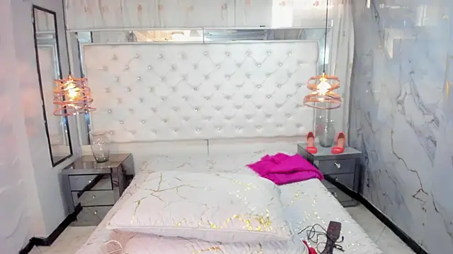 Snapshot of Georgina-Musk chatting on 03-12-25, 07:49 Georgina-Musk online show from 03-12-25, 07:49