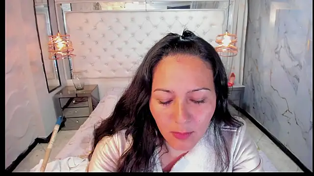 Snapshot of Georgina-Musk chatting on 03-19-25, 10:53 Georgina-Musk online show from 03-19-25, 10:53