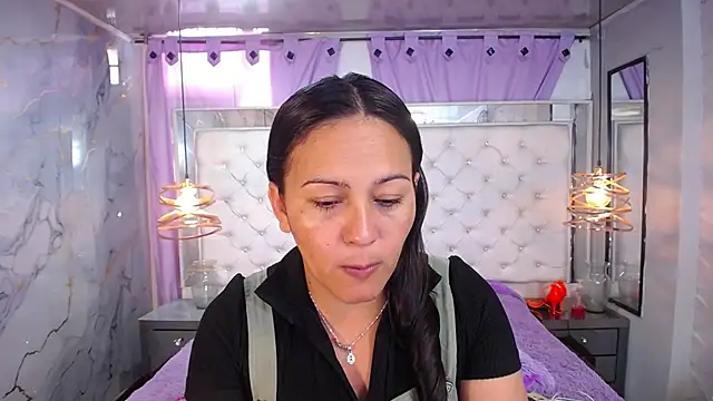 Snapshot of Georgina-Musk chatting on 10-16-25, 07:48 Georgina-Musk online show from 10-16-25, 07:48