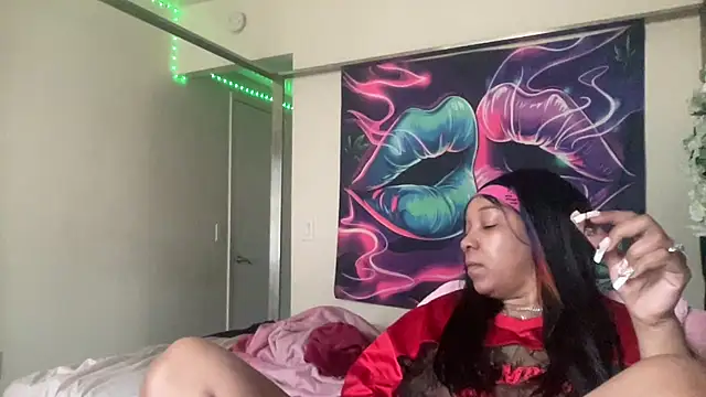 YasmineMinaj online show from 03-25-26, 02:01