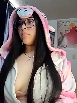 Snapshot of persefone_core chatting on 12-13-24, 06:49 persefone core online show from 12-13-24, 06:49