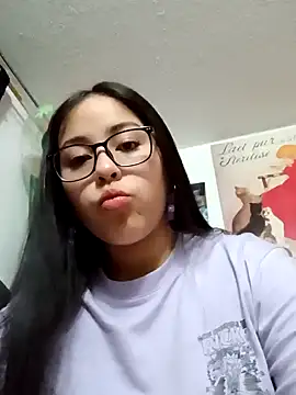 Snapshot of persefone_core chatting on 12-25-24, 05:58 persefone core online show from 12-25-24, 05:58