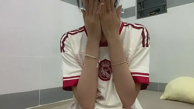 Your-Sunshine online show from 02-19-25, 05:16