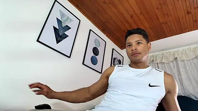 Snapshot of sam_her chatting on 10-08-25, 09:01 sam her online show from 10-08-25, 09:01