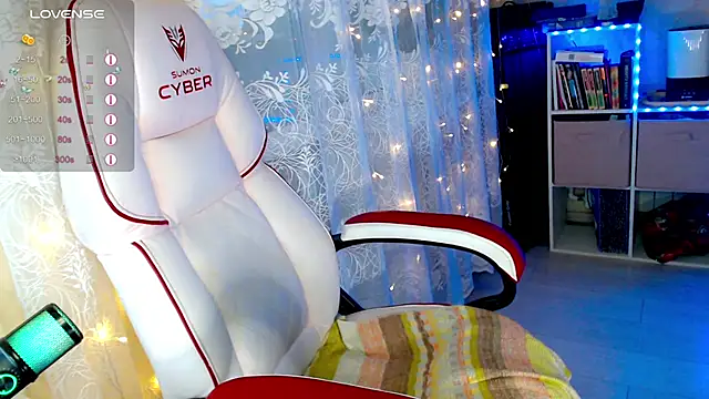 RaideneiX online show from 11-12-25, 03:07