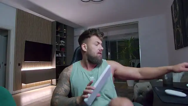 UbbeViking online show from 02-13-25, 08:03