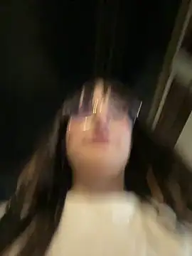 Megan lu2 online show from 02-22-25, 11:57