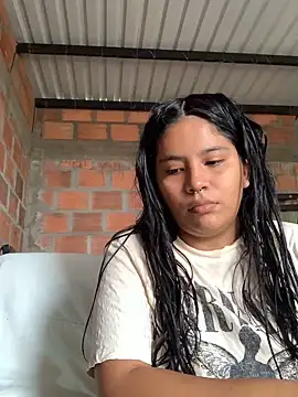 moncerrat luna online show from 12-12-24, 07:15