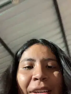 moncerrat luna online show from 12-30-24, 10:12