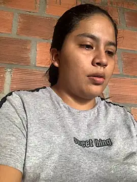 moncerrat luna online show from 01-15-25, 05:05