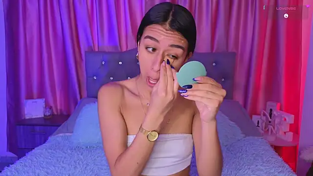 Emiily Scott1 online show from 01-08-26, 03:58