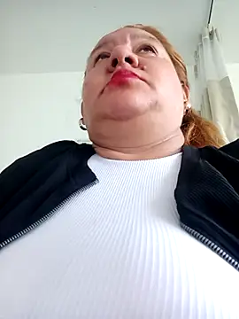 Snapshot of HORNY_MATURE25 chatting on 01-04-25, 06:30 HORNY MATURE25 online show from 01-04-25, 06:30