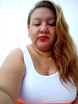 Snapshot of HORNY_MATURE25 chatting on 01-21-25, 09:57 HORNY MATURE25 online show from 01-21-25, 09:57