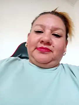 Snapshot of HORNY_MATURE25 chatting on 02-21-25, 03:54 HORNY MATURE25 online show from 02-21-25, 03:54