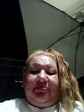 Snapshot of HORNY_MATURE25 chatting on 03-11-25, 02:10 HORNY MATURE25 online show from 03-11-25, 02:10