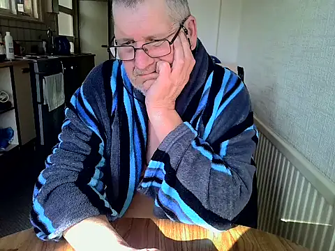 daddyflash online show from 03-19-25, 09:28