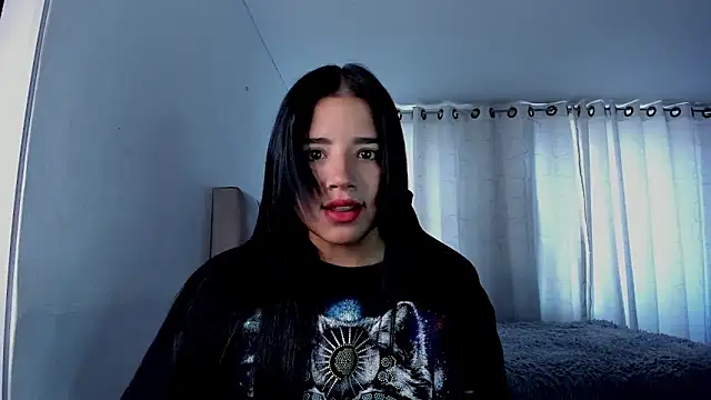 Snapshot of aliice_walker_ chatting on 02-26-26, 04:39 aliice walker online show from 02-26-26, 04:39