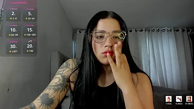 aliice walker  online show from 06-23-26, 10:30