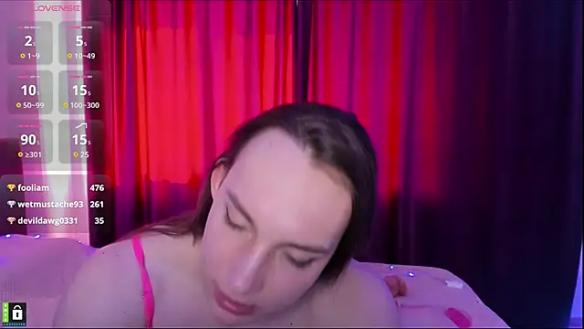 Snapshot of goodnightkitty chatting on 03-19-25, 04:14 goodnightkitty online show from 03-19-25, 04:14