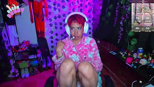 Roxanbunny1 online show from 03-19-25, 06:03