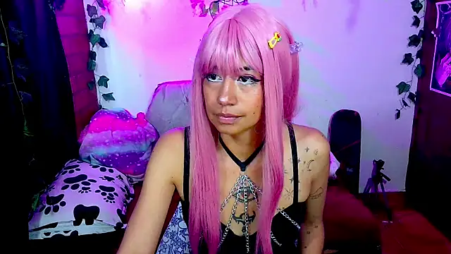 Roxanbunny1 online show from 12-04-25, 05:54