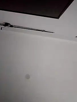 Snapshot of Dwirosebig chatting on 11-06-25, 08:54 Dwirosebig online show from 11-06-25, 08:54