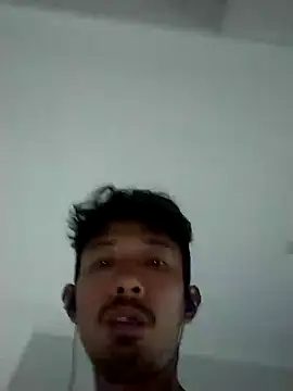 Snapshot of Dwirosebig chatting on 11-21-25, 09:52 Dwirosebig online show from 11-21-25, 09:52