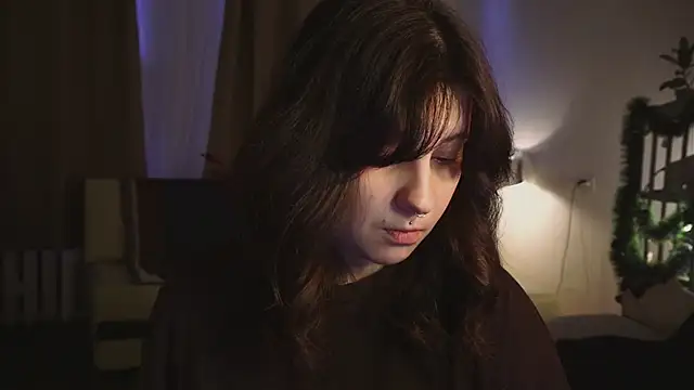 Snapshot of kshishtan chatting on 12-20-24, 09:21 kshishtan online show from 12-20-24, 09:21