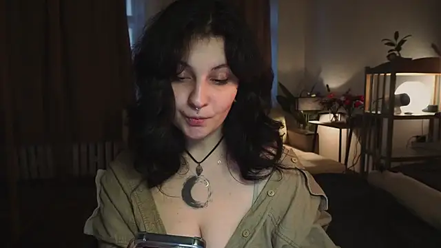 Snapshot of kshishtan chatting on 01-28-25, 12:00 kshishtan online show from 01-28-25, 12:00