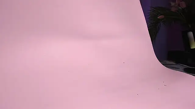 Snapshot of DorothyGilbert1 chatting on 11-14-25, 11:20 DorothyGilbert1 online show from 11-14-25, 11:20