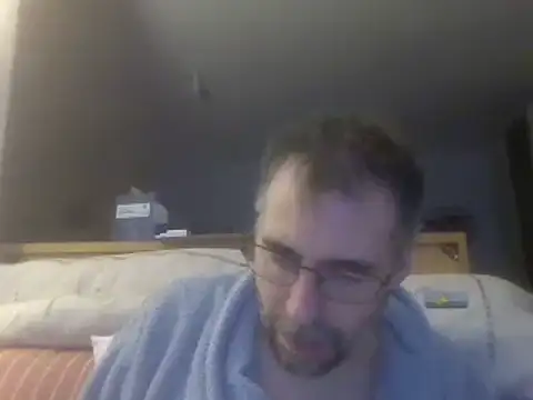 ptitcanard60600 online show from 02-08-25, 09:36