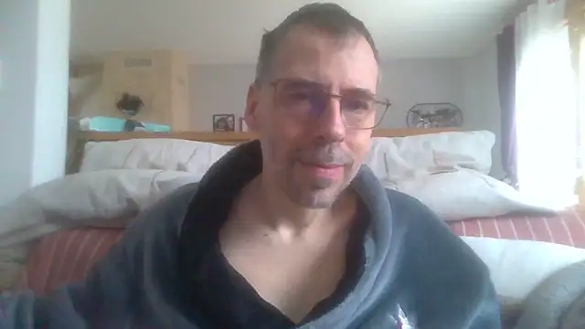 ptitcanard60600 online show from 03-22-25, 10:39