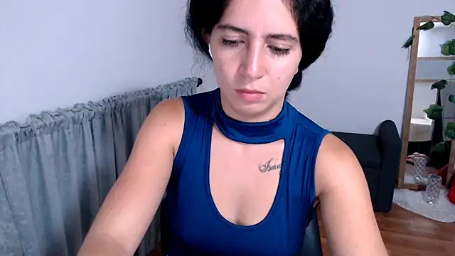 samantha baby  online show from 11-16-25, 05:46