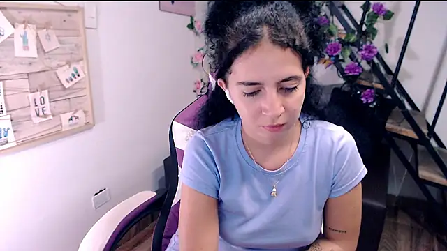samantha baby  online show from 05-11-26, 04:04