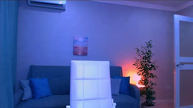 Snapshot of LesleySweet chatting on 07-09-26, 05:50 LesleySweet online show from 07-09-26, 05:50