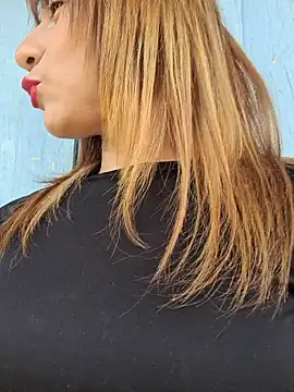 Evehampy online show from 12-17-24, 06:31