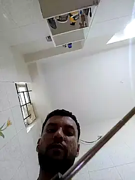 Snapshot of Casting_Design chatting on 10-04-25, 02:20 Casting Design online show from 10-04-25, 02:20