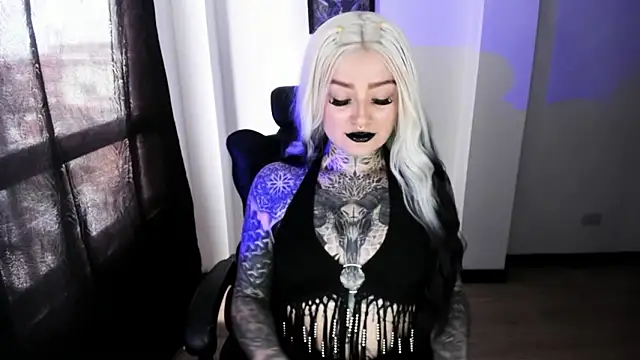 Snapshot of Anaii_Gomez chatting on 02-25-26, 06:39 Anaii Gomez online show from 02-25-26, 06:39