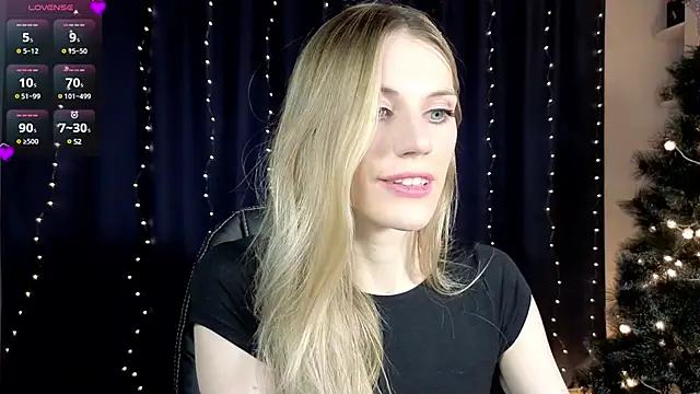 Lilianna Just online show from 12-31-24, 09:39