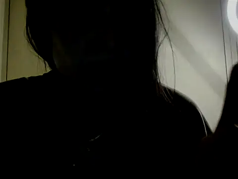 Snapshot of michelle105 chatting on 05-29-26, 10:08 michelle105 online show from 05-29-26, 10:08