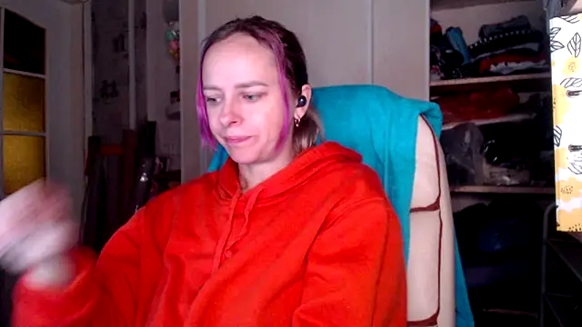 las sweet online show from 11-17-25, 09:04