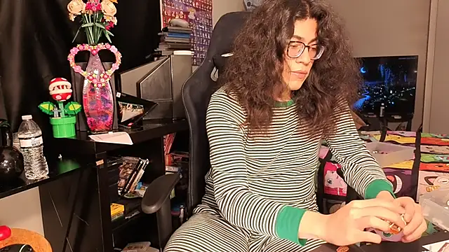 Snapshot of ShinyCherub chatting on 02-17-25, 08:30 ShinyCherub online show from 02-17-25, 08:30