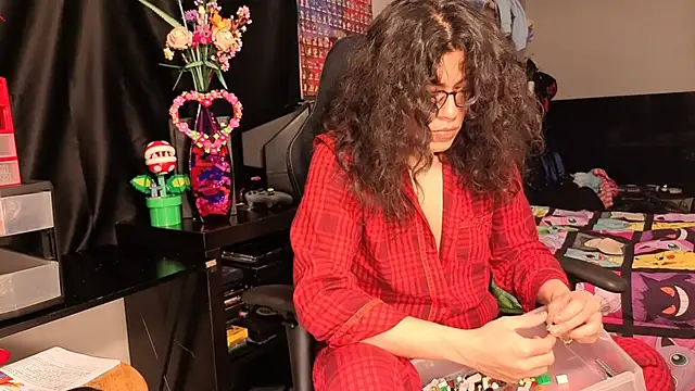 Snapshot of ShinyCherub chatting on 02-21-25, 08:40 ShinyCherub online show from 02-21-25, 08:40