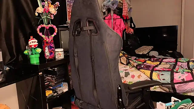 Snapshot of ShinyCherub chatting on 02-28-25, 08:20 ShinyCherub online show from 02-28-25, 08:20