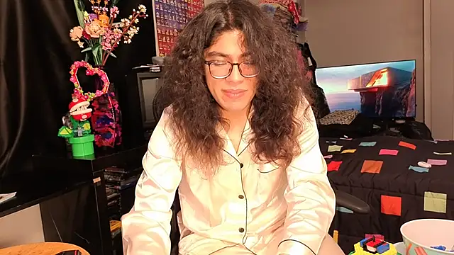 Snapshot of ShinyCherub chatting on 03-02-25, 04:53 ShinyCherub online show from 03-02-25, 04:53