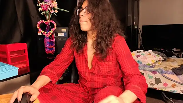 Snapshot of ShinyCherub chatting on 03-14-25, 12:32 ShinyCherub online show from 03-14-25, 12:32